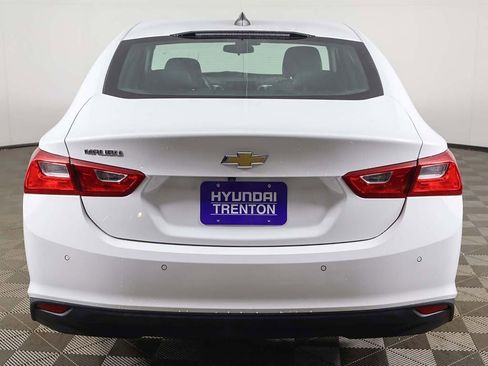 Used 2023 Chevrolet Malibu LS w/ Driver Confidence Package image 11