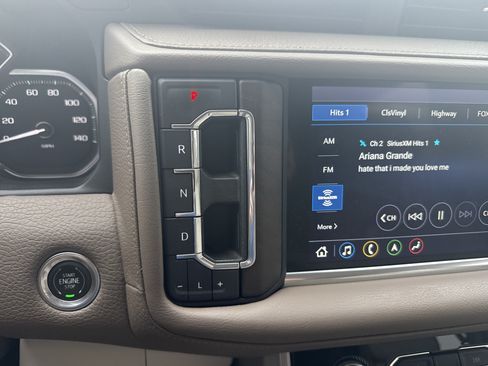 Used 2021 GMC Yukon Denali w/ Denali Ultimate Package AWD/4WD image 25