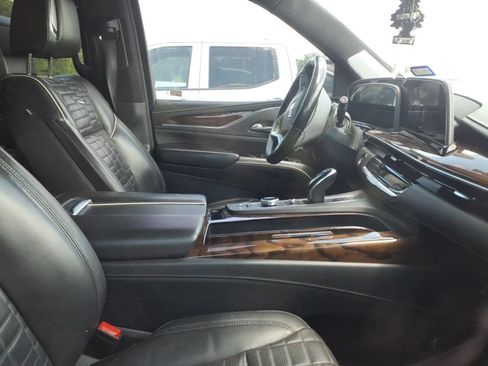 Used 2021 Cadillac Escalade ESV Premium Luxury Platinum AWD/4WD image 9