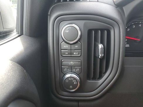New 2026 GMC Sierra 1500 Pro AWD/4WD image 29