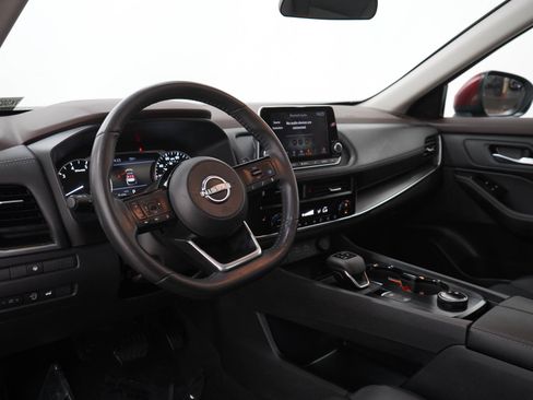Used 2023 Nissan Rogue SV w/ SV Premium B Package AWD/4WD image 25