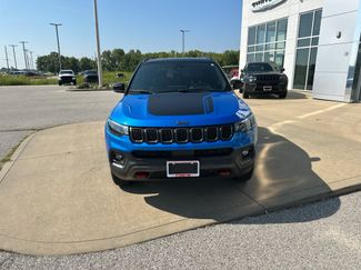 Used 2023 Jeep Compass Trailhawk AWD/4WD video 2