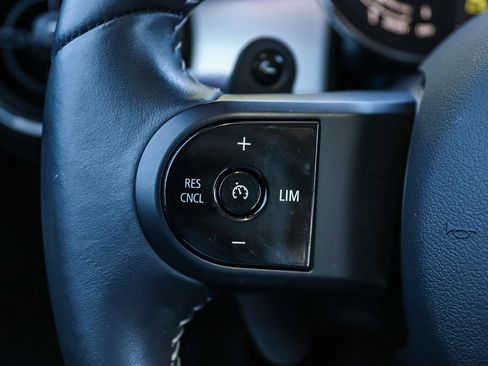 Used 2024 MINI Cooper S FWD image 33