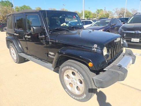 Used 2014 Jeep Wrangler Unlimited Sahara w/ Connectivity Group image 1
