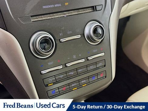 Used 2016 Lincoln MKC Reserve w/ Lincoln MKC Climate Package image 18