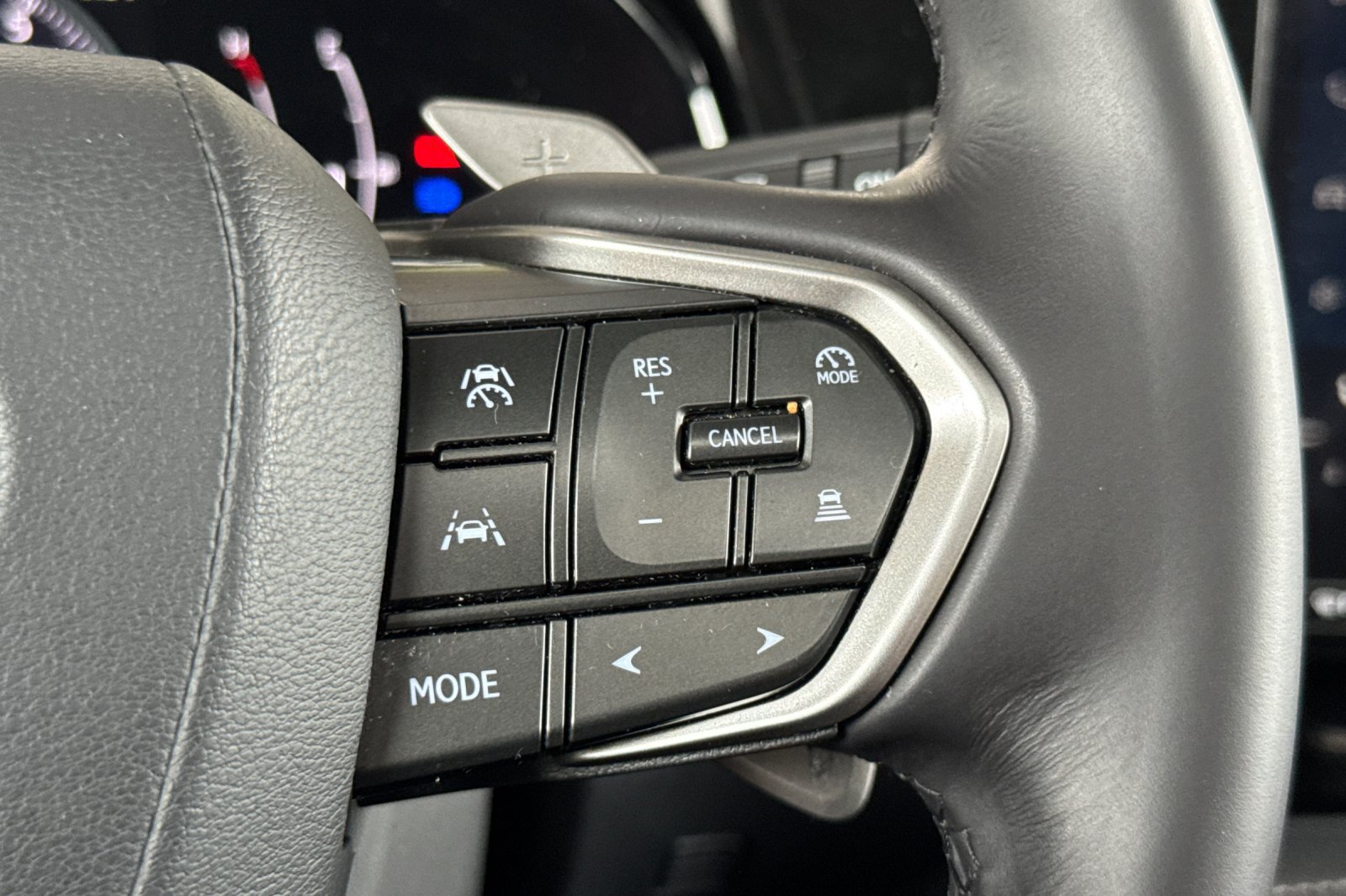 Used 2025 Lexus NX 250 FWD w/ Accessory Package (Z2) image 29