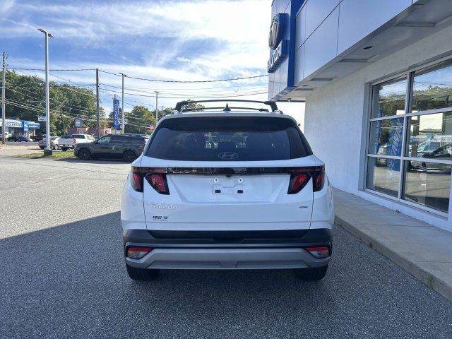 Certified 2025 Hyundai Tucson SEL AWD/4WD image 4