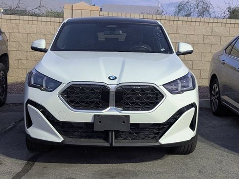 Used 2026 BMW X2 xDrive28i AWD/4WD image 2