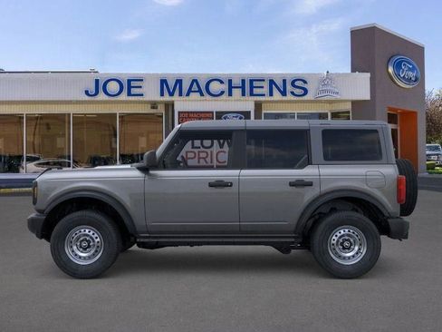 New 2025 Ford Bronco 4-Door AWD/4WD image 5