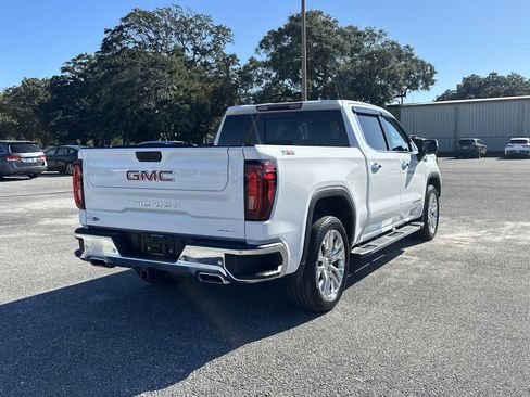 Used 2024 GMC Sierra 1500 SLT w/ SLT Premium Plus Package image 9