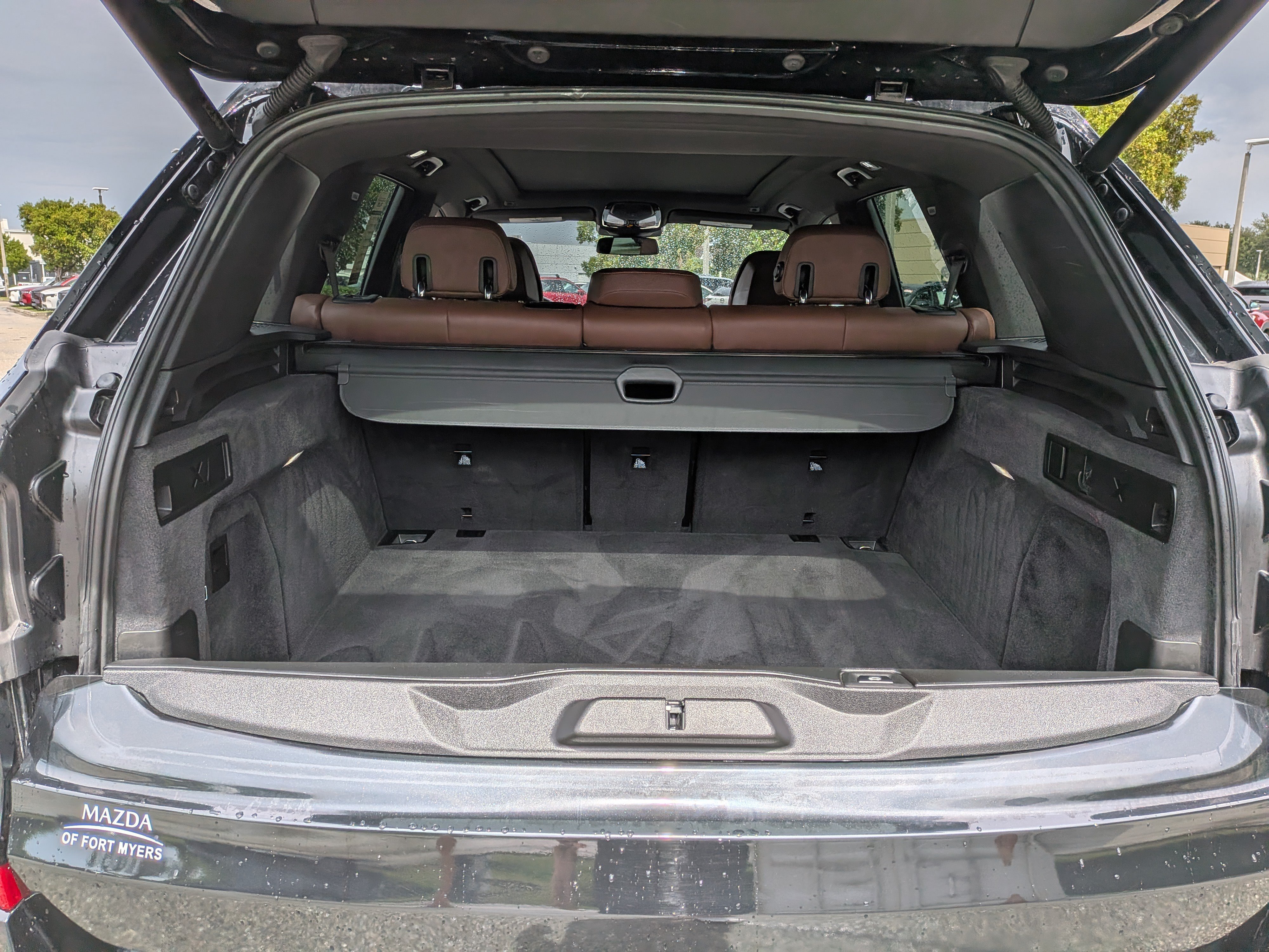 Used 2026 BMW X5 xDrive40i w/ M Sport Package AWD/4WD image 13