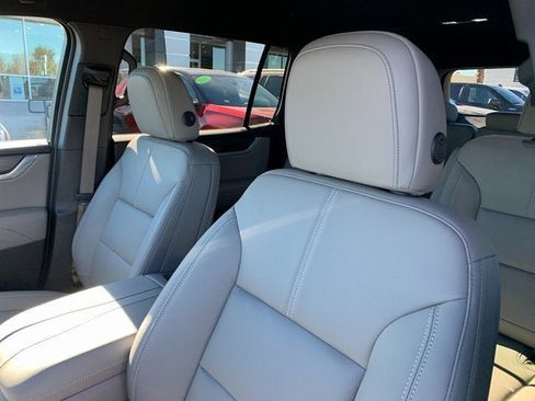 New 2026 GMC Acadia Elevation w/ Elevation Premium Package image 21