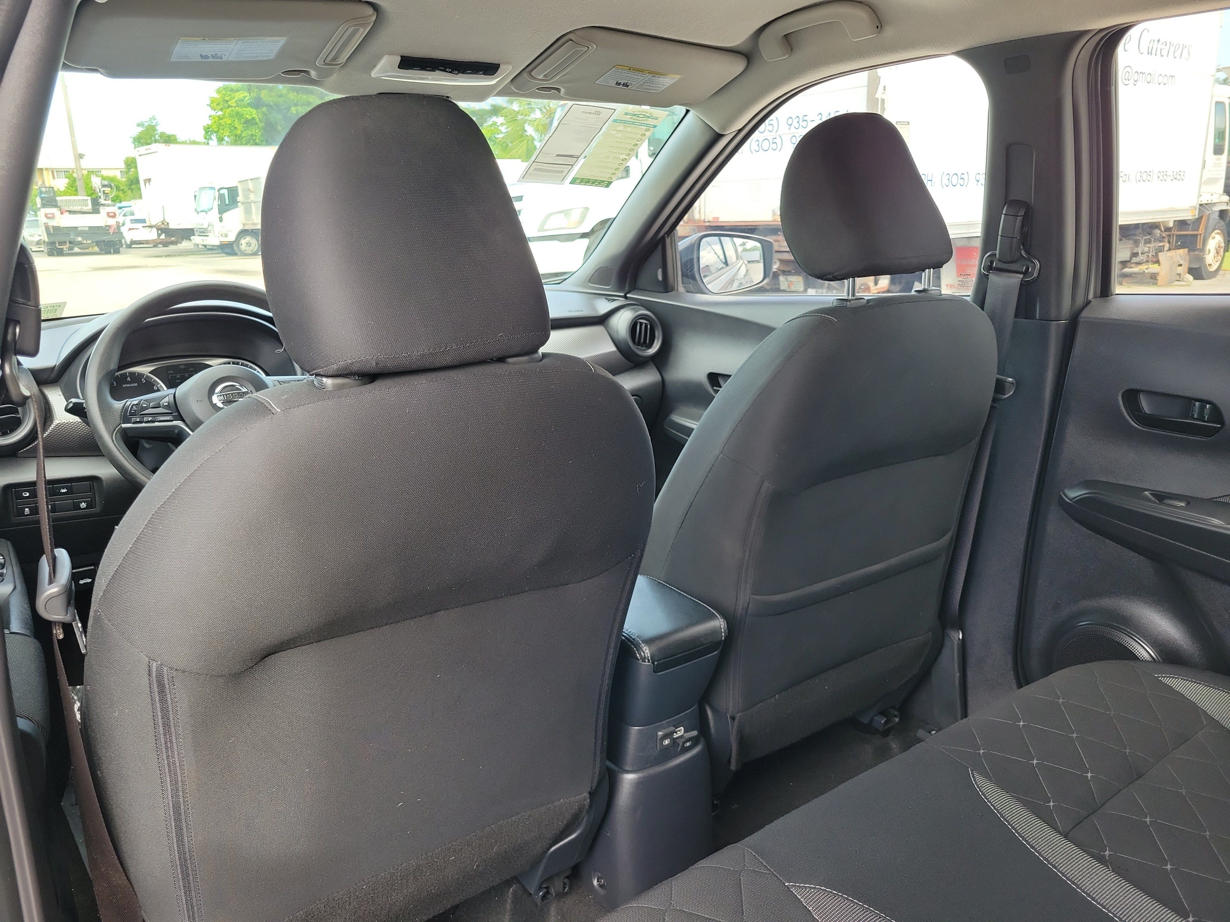 Used 2020 Nissan Kicks S FWD image 15