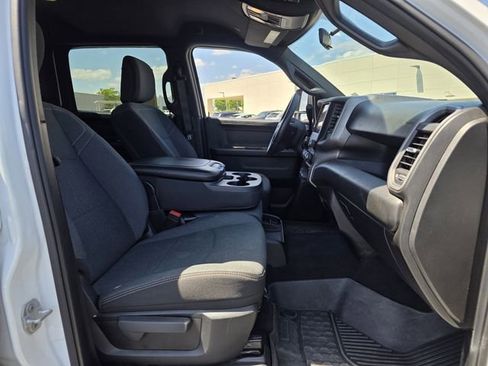 Used 2024 RAM 3500 Tradesman w/ Chrome Appearance Group image 26