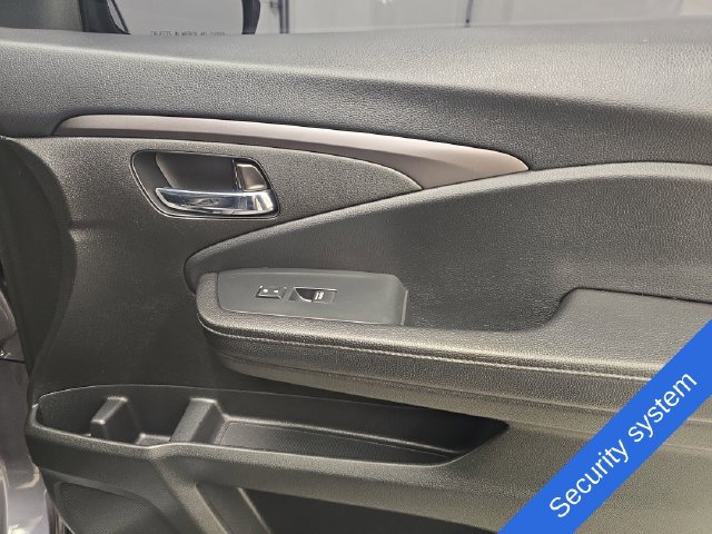 Used 2022 Honda Pilot EX-L image 11