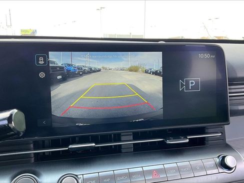 Used 2024 Hyundai Kona SEL w/ Convenience Package image 20