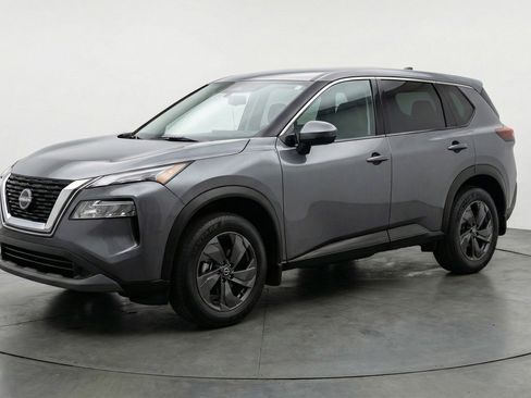 Used 2025 Nissan Rogue SV AWD/4WD image 3