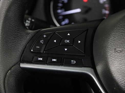 Certified 2019 Nissan Rogue S FWD image 25