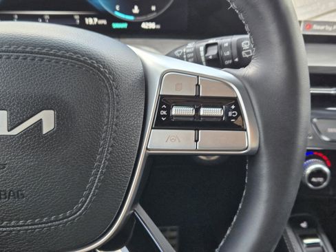 Used 2025 Kia Telluride SX X-Line AWD/4WD image 29