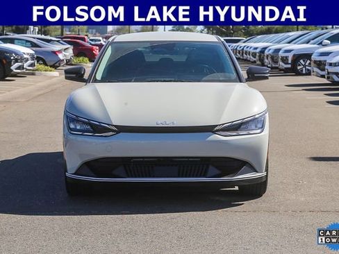 Used 2024 Kia EV6 Light image 7