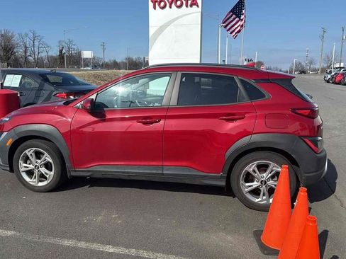 Used 2022 Hyundai Kona SEL w/ Convenience Package image 7