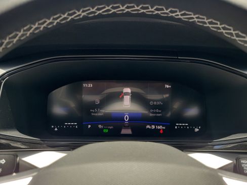 New 2026 Volkswagen Taos S FWD image 32
