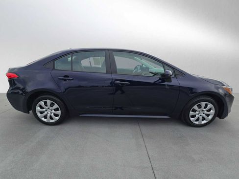 Used 2026 Toyota Corolla LE FWD image 2