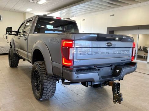 Used 2022 Ford F250 Lariat w/ Black Appearance Package AWD/4WD image 5