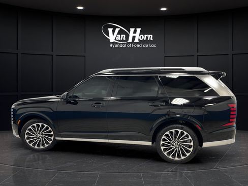 Used 2026 Hyundai Palisade Calligraphy AWD/4WD image 4