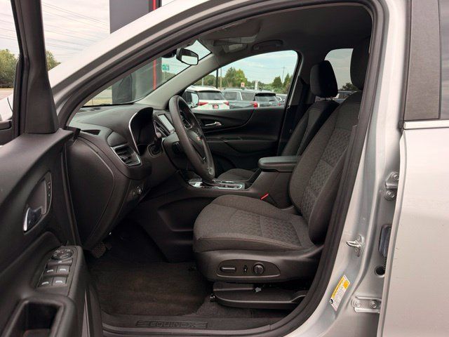 Used 2022 Chevrolet Equinox LT AWD/4WD image 22