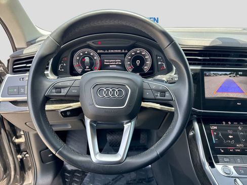 Used 2023 Audi Q7 3.0T Premium AWD/4WD image 31