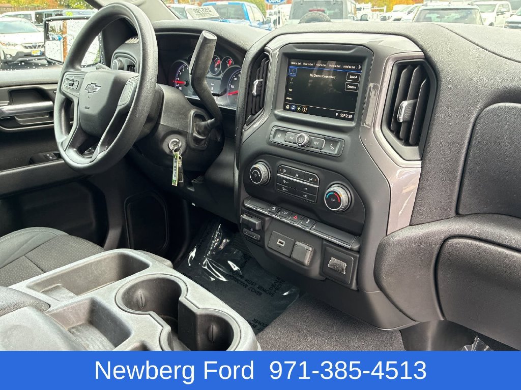 Used 2019 Chevrolet Silverado 1500 Custom Trail Boss w/ Custom Convenience Package AWD/4WD image 25