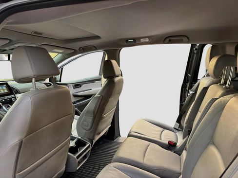 Used 2019 Honda Odyssey EX-L image 12