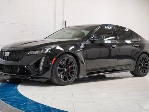 Used 2022 Cadillac CT5 V Blackwing w/ Parking Package RWD image 4