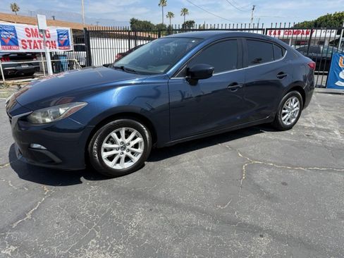 Used 2014 MAZDA MAZDA3 i Touring FWD image 2