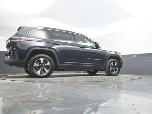 Used 2024 Jeep Grand Cherokee Limited 4xe AWD/4WD image 41