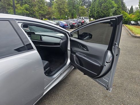 Used 2026 Toyota Prius Limited AWD/4WD image 28