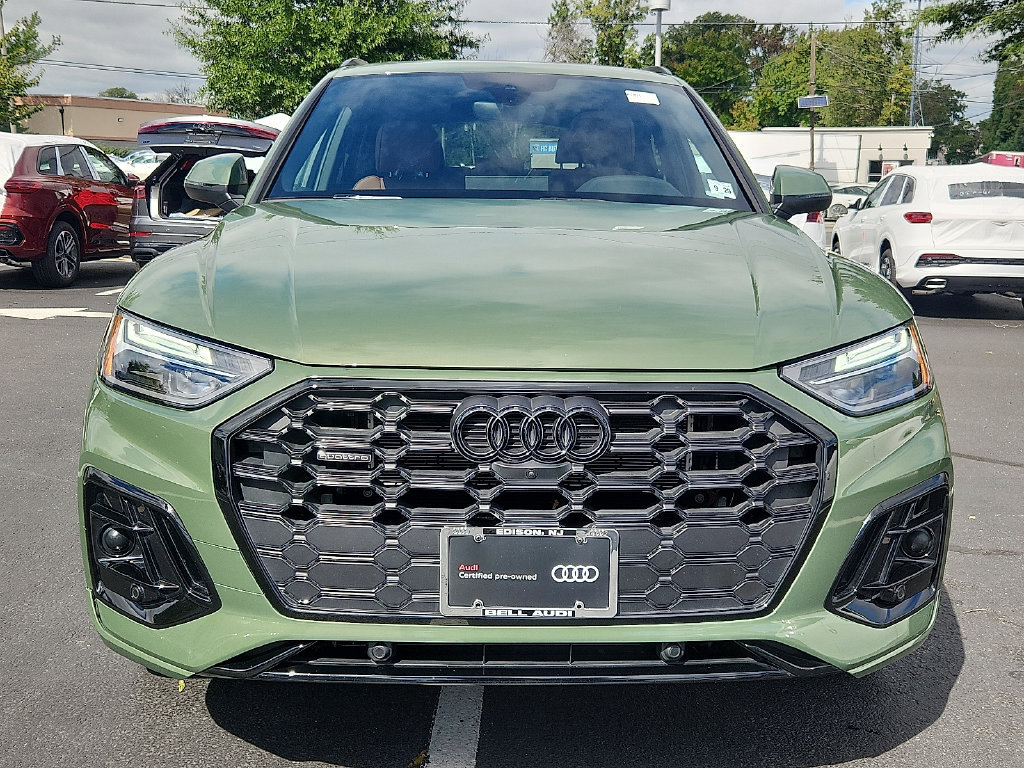 Certified 2024 Audi Q5 e Premium Plus w/ Premium Plus Package AWD/4WD image 8