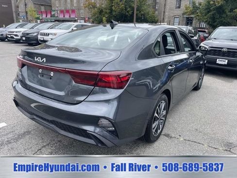 Used 2024 Kia Forte LXS FWD image 6