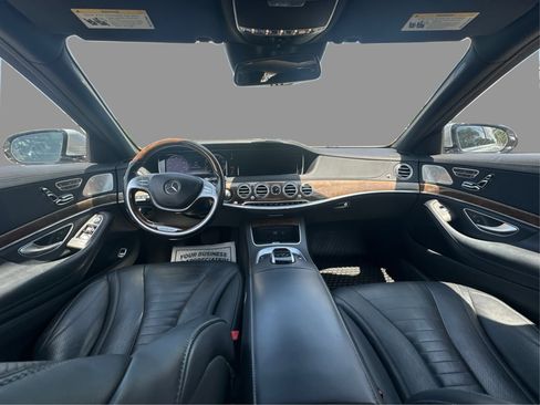 Used 2016 Mercedes-Benz S 550 4MATIC Sedan w/ Premium Package image 18