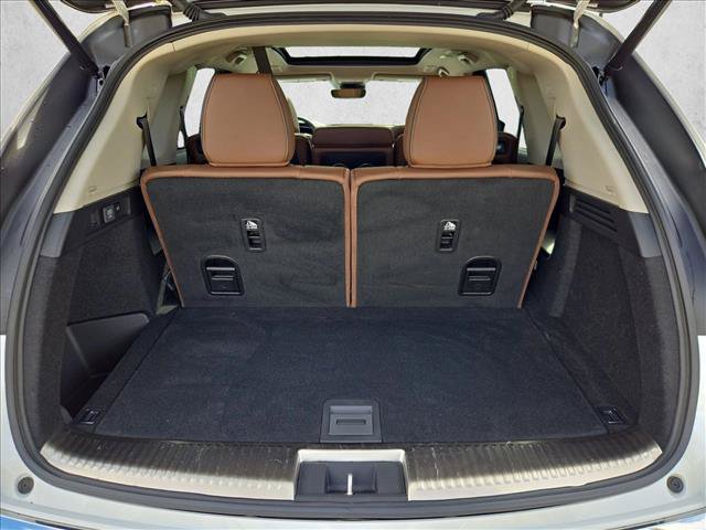 Certified 2026 Acura MDX w/ Advance Package AWD/4WD image 6