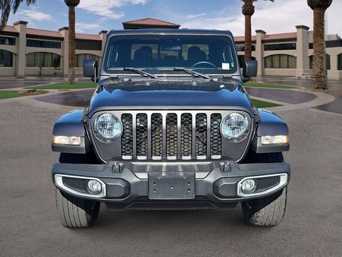 Used 2022 Jeep Gladiator Sport AWD/4WD image 3