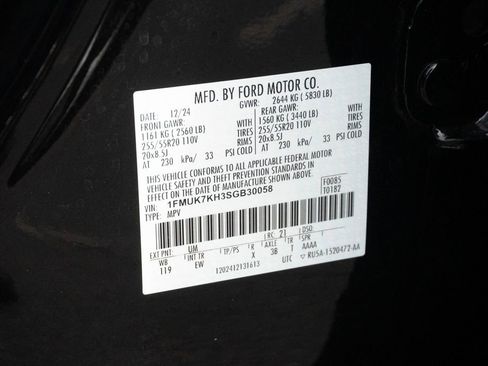 Used 2025 Ford Explorer ST-Line RWD image 35