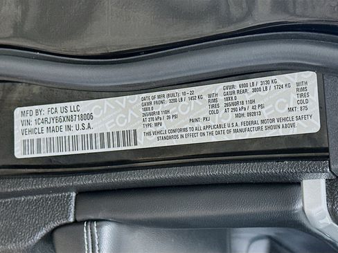 Used 2022 Jeep Grand Cherokee Limited 4xe image 12