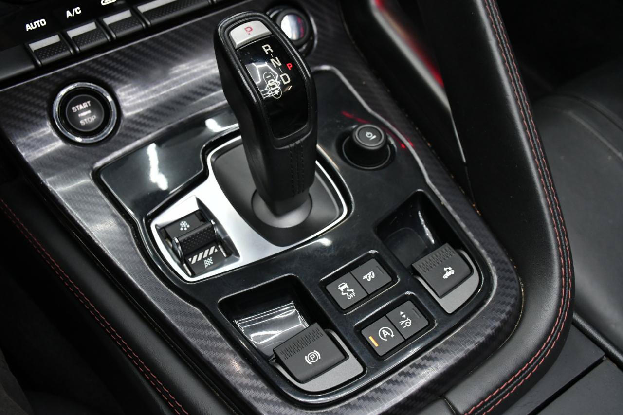 Used 2016 Jaguar F-TYPE R AWD/4WD image 32