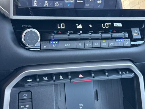 New 2026 Toyota Tundra Platinum AWD/4WD image 23