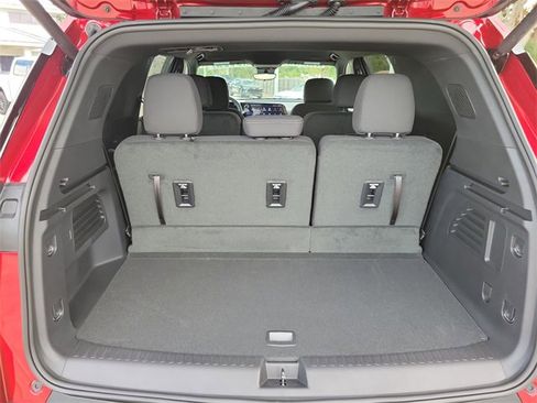 New 2026 Chevrolet Traverse LT w/ Driver Confidence Package image 8