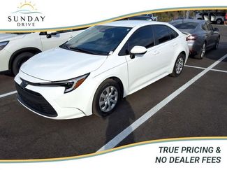 Used 2025 Toyota Corolla LE video 1