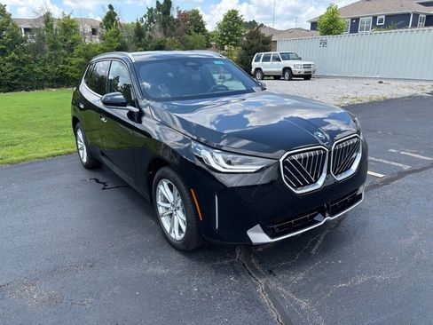 Used 2025 BMW X3 xDrive30i w/ Convenience Package image 8