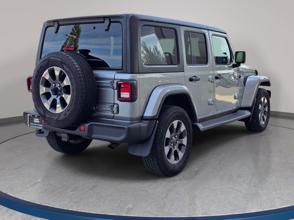 Used 2018 Jeep Wrangler Unlimited Sahara AWD/4WD image 6